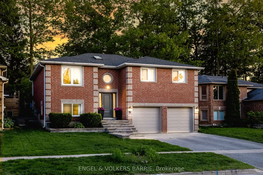 560 Leacock Drive Barrie ON L4N 7B1