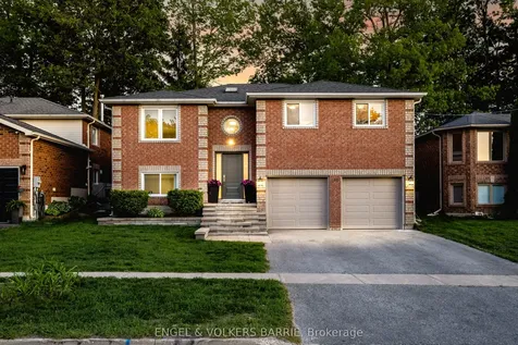 560 Leacock Drive Barrie ON L4N 7B1