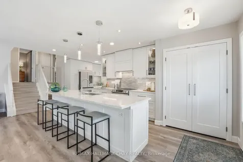 23 Gosney Crescent Barrie ON L4N 6T6
