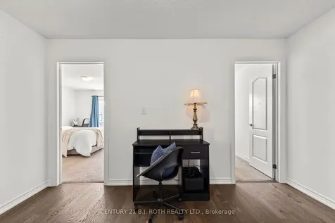 21 Brown Bear Street Barrie ON L9J 0H7