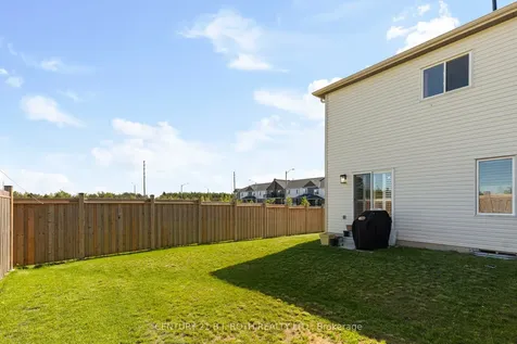 21 Brown Bear Street Barrie ON L9J 0H7