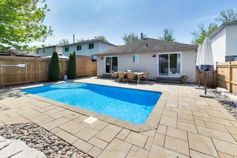 161 Columbia Road Barrie ON L4N 8E3