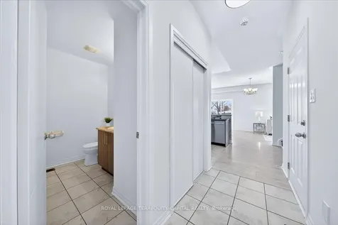 11 Bedford Estates Crescent Barrie ON L4N 9K5