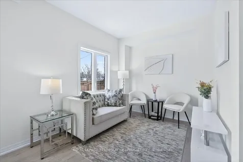 11 Bedford Estates Crescent Barrie ON L4N 9K5