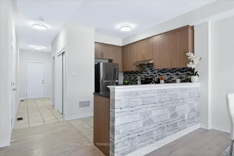 11 Bedford Estates Crescent Barrie ON L4N 9K5