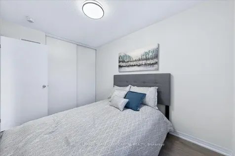 11 Bedford Estates Crescent Barrie ON L4N 9K5