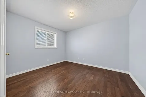61 Stollar Boulevard Barrie ON L4M 6N3