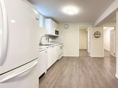 61 Stollar Boulevard Barrie ON L4M 6N3