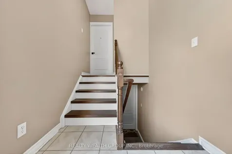 61 Stollar Boulevard Barrie ON L4M 6N3