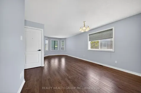 61 Stollar Boulevard Barrie ON L4M 6N3
