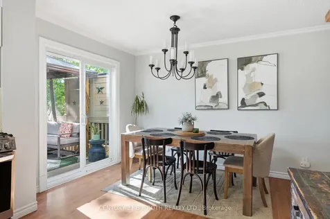 237 Steel Street Barrie ON L4M 2H1