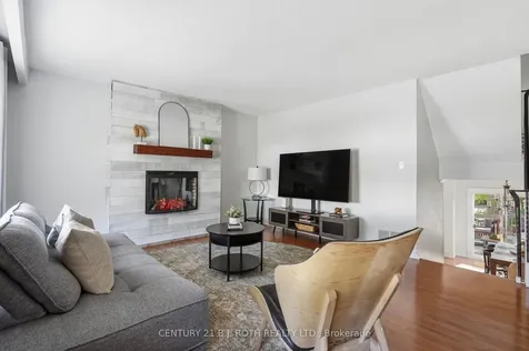 237 Steel Street Barrie ON L4M 2H1