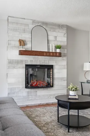 237 Steel Street Barrie ON L4M 2H1