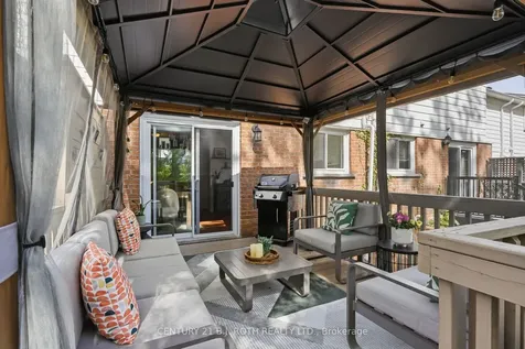 237 Steel Street Barrie ON L4M 2H1