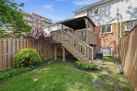 237 Steel Street Barrie ON L4M 2H1