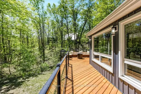 1 Iroquois Ridge Oro-medonte ON L0K 1E0