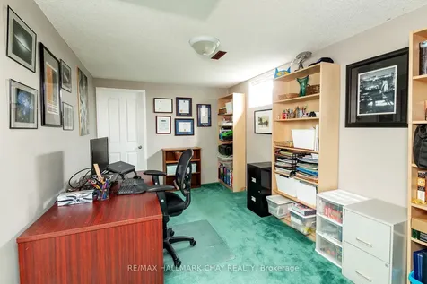 90 Laidlaw Drive Barrie ON L4N 7S2
