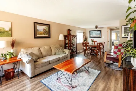 90 Laidlaw Drive Barrie ON L4N 7S2