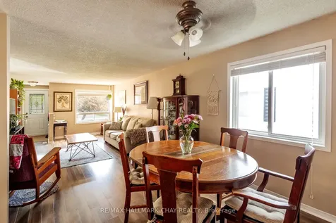 90 Laidlaw Drive Barrie ON L4N 7S2