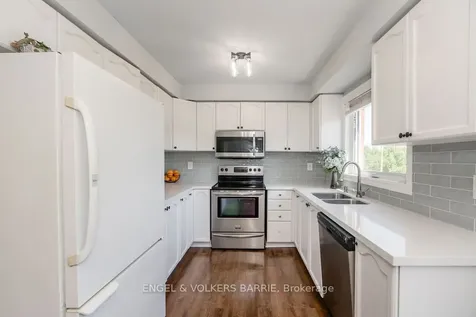 84 Pickett Crescent Barrie ON L4N 8B9