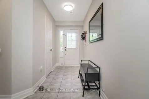 84 Pickett Crescent Barrie ON L4N 8B9