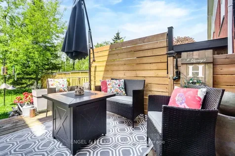 84 Pickett Crescent Barrie ON L4N 8B9