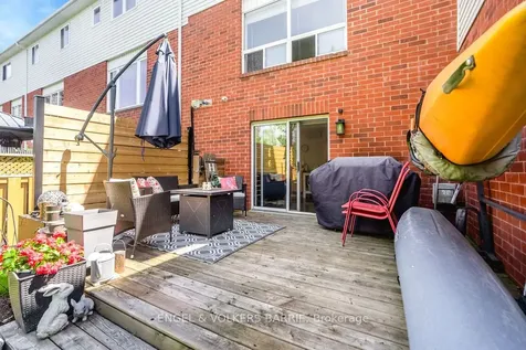 84 Pickett Crescent Barrie ON L4N 8B9