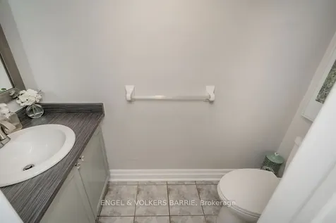 84 Pickett Crescent Barrie ON L4N 8B9