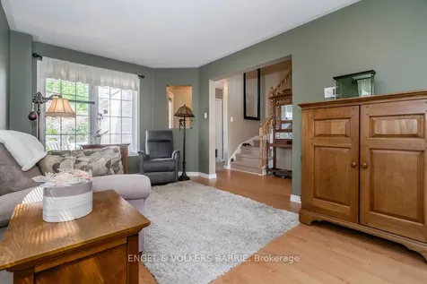 47 Pickett Crescent Barrie ON L4N 8B7
