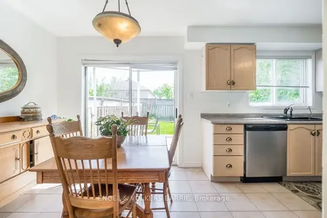 47 Pickett Crescent Barrie ON L4N 8B7