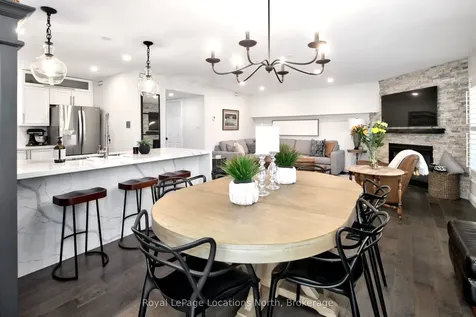 417 Mariners Way Collingwood ON L9Y 5C7