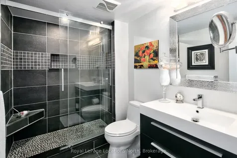 417 Mariners Way Collingwood ON L9Y 5C7