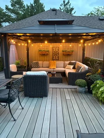 417 Mariners Way Collingwood ON L9Y 5C7
