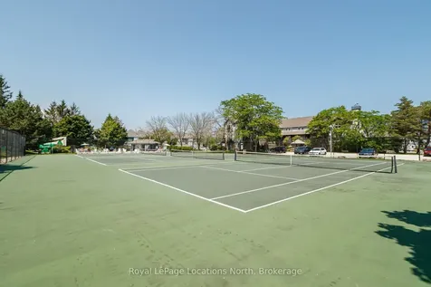 417 Mariners Way Collingwood ON L9Y 5C7