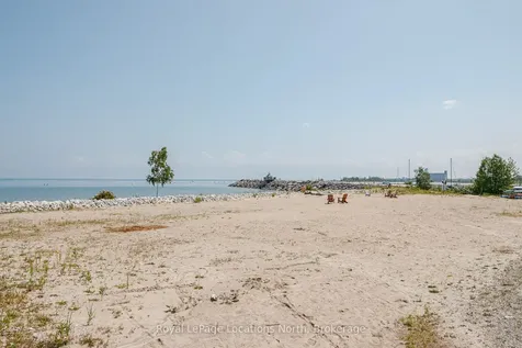 417 Mariners Way Collingwood ON L9Y 5C7
