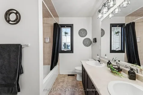 41 Christy Drive Wasaga Beach ON L9Z 0E5