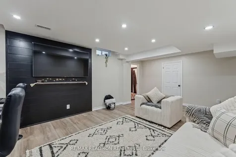 41 Christy Drive Wasaga Beach ON L9Z 0E5