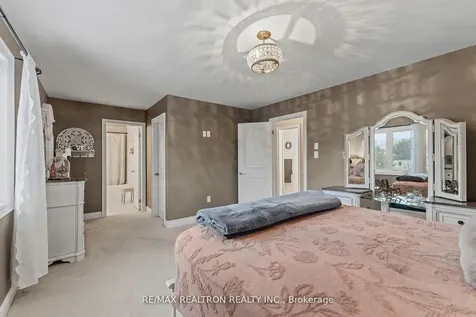 41 Christy Drive Wasaga Beach ON L9Z 0E5