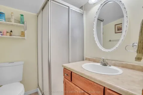 204 Dominion Drive Clearview ON L0M 1S0
