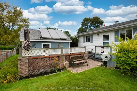 204 Dominion Drive Clearview ON L0M 1S0