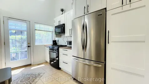 34 Noam Drive Barrie ON L4N 4P1