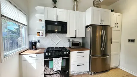 34 Noam Drive Barrie ON L4N 4P1