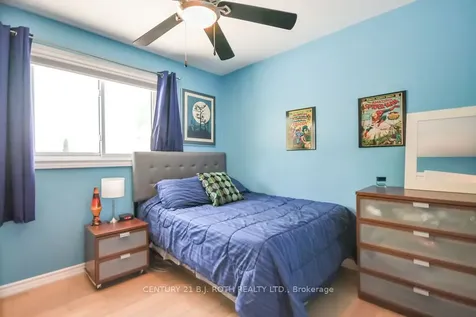 21 Belcourt Avenue Barrie ON L4M 4E2