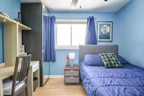 21 Belcourt Avenue Barrie ON L4M 4E2