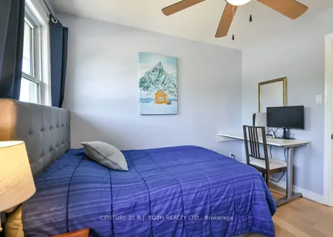 21 Belcourt Avenue Barrie ON L4M 4E2