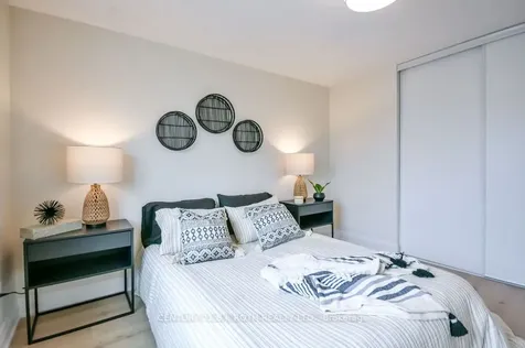 20 Hadden Crescent Barrie ON L4M 6G6
