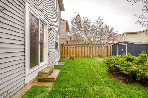 20 Hadden Crescent Barrie ON L4M 6G6