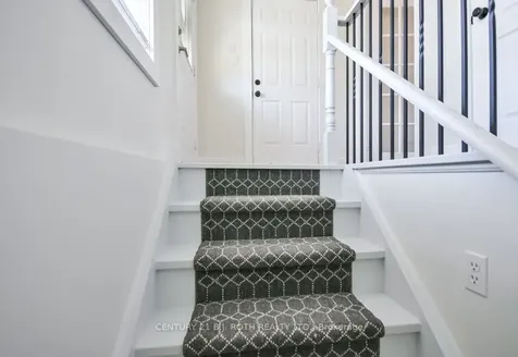 14 Trask Drive Barrie ON L4N 5R4