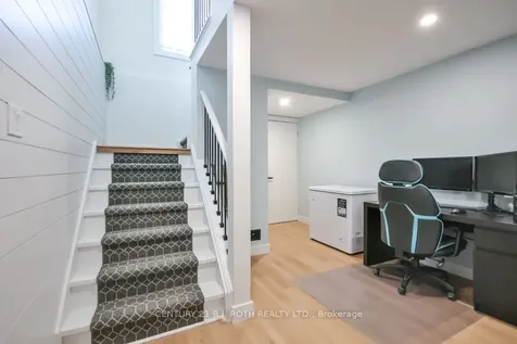 14 Trask Drive Barrie ON L4N 5R4