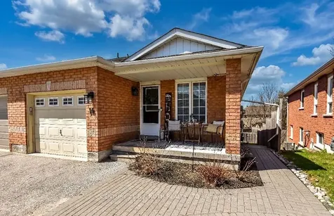 14 Trask Drive Barrie ON L4N 5R4